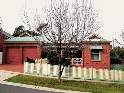 18 Chelsea Boulevard, Strathdale