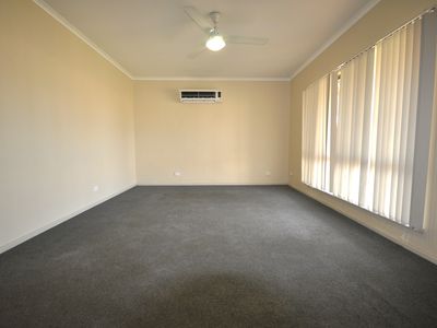 8 Paroo Close, South Hedland