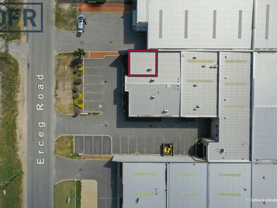 1 / 437 Yangebup Road, Cockburn Central