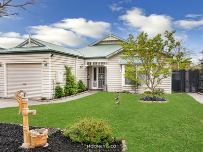 12 Kingsbarn Court, Cranbourne