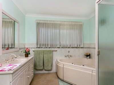 4 Portla Way, Ocean Shores