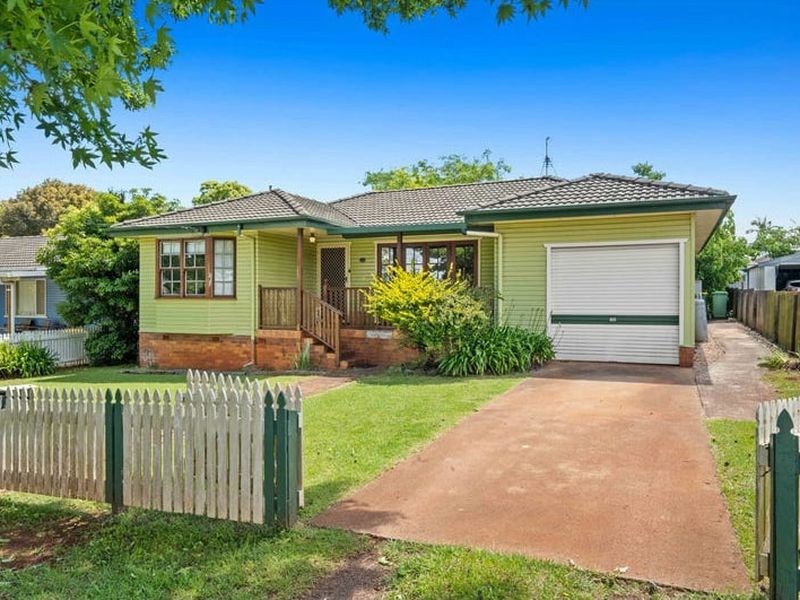17 Berghofer Street, Rockville