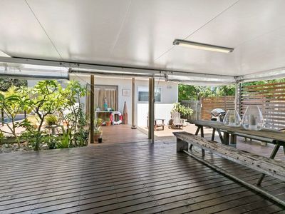 6 Coreen Avenue, Tewantin