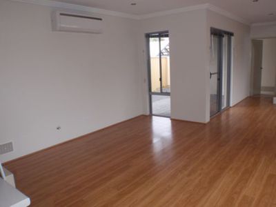 9B Gibb Crescent, Westminster