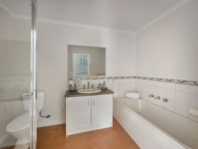 14 / 285 derrimut road, Hoppers Crossing