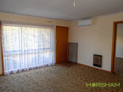 1 / 17A Stawell Road, Horsham