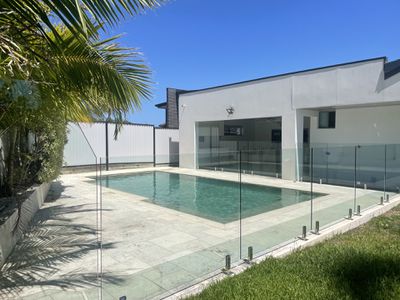 62 Carnavon Cres, Georges Hall