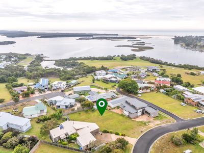 9 Raheen Drive, Mallacoota