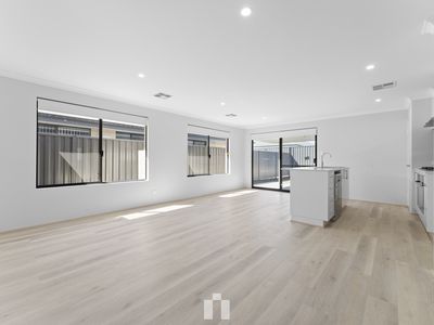 30 FURLING GROVE, Baldivis