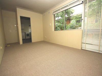 11 / 42 Meadow Crescent, Meadowbank