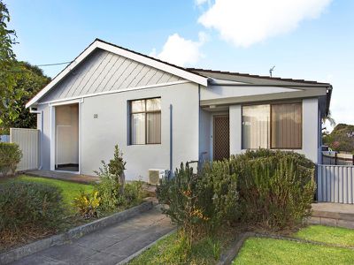 10 Sixth Avenue, Port Kembla