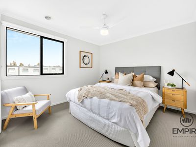 2 Plenty Way, Cranbourne North