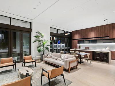 2405 / 1 Geoffrey Bolton Avenue, Perth