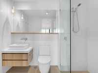 516 / 21 Duncan Street, West End