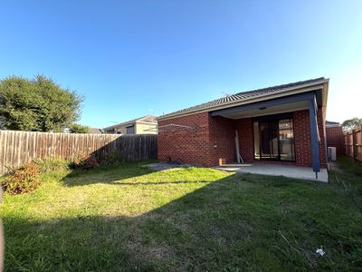 10 Sahara Way, Truganina