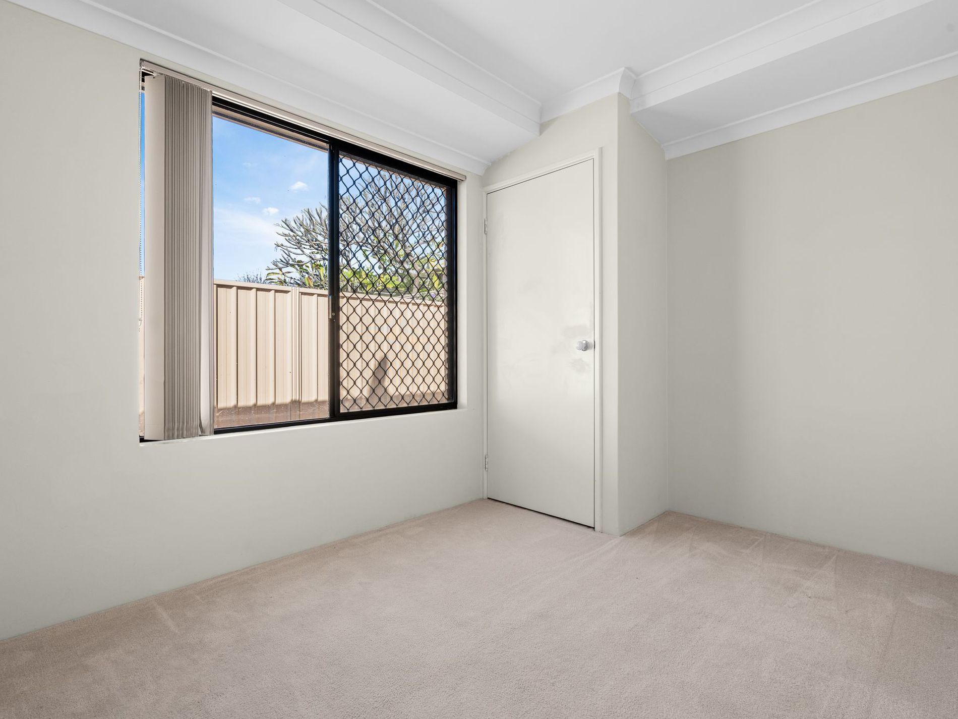 94 Sayer Street, Midland