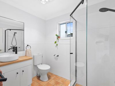1/28 Wylie Avenue, Coorparoo