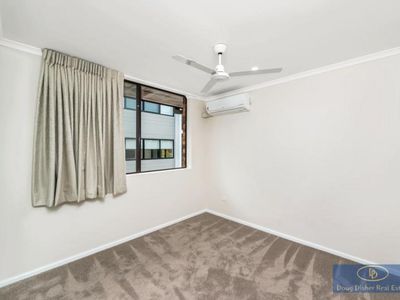 5 / 114 Carmody Road, St Lucia