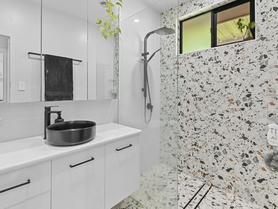 5 MARVIN CLOSE, White Rock