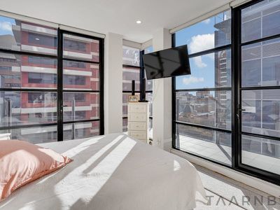 702 / 61 Hindmarsh Square, Adelaide