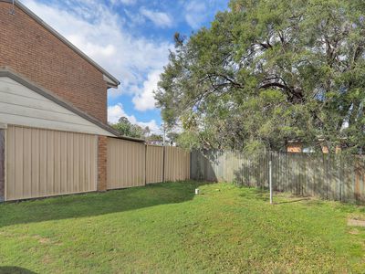 3 / 96 Smith Road, Woodridge
