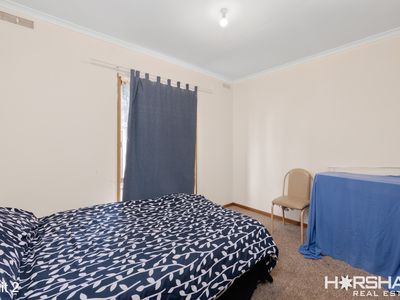 1-3 / 9 Young Street, Horsham