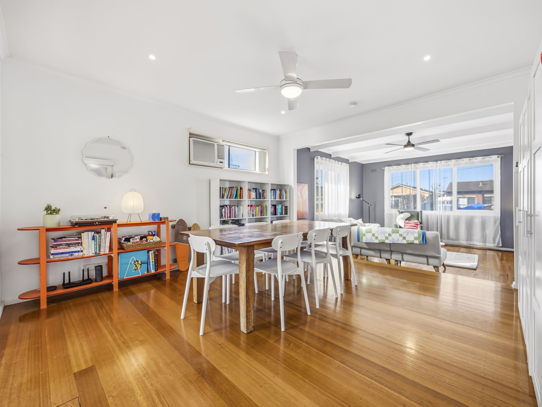 8 Fidge Crescent, Breakwater
