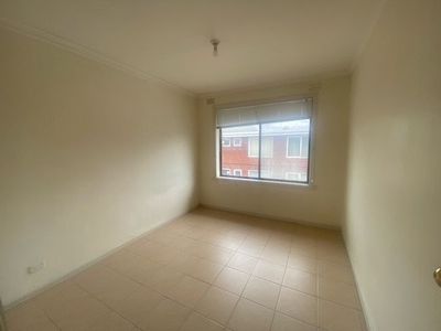 4 / 26 Eldridge Street, Footscray