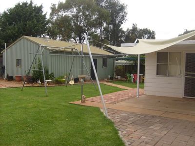 140 Birch Avenue, Dubbo