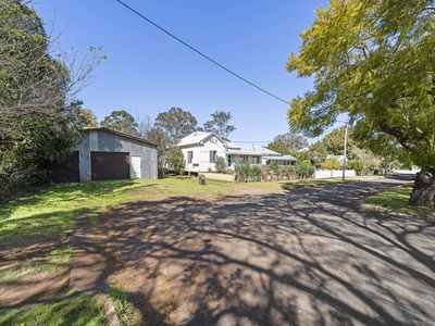 2A Fogarty Street, East Toowoomba