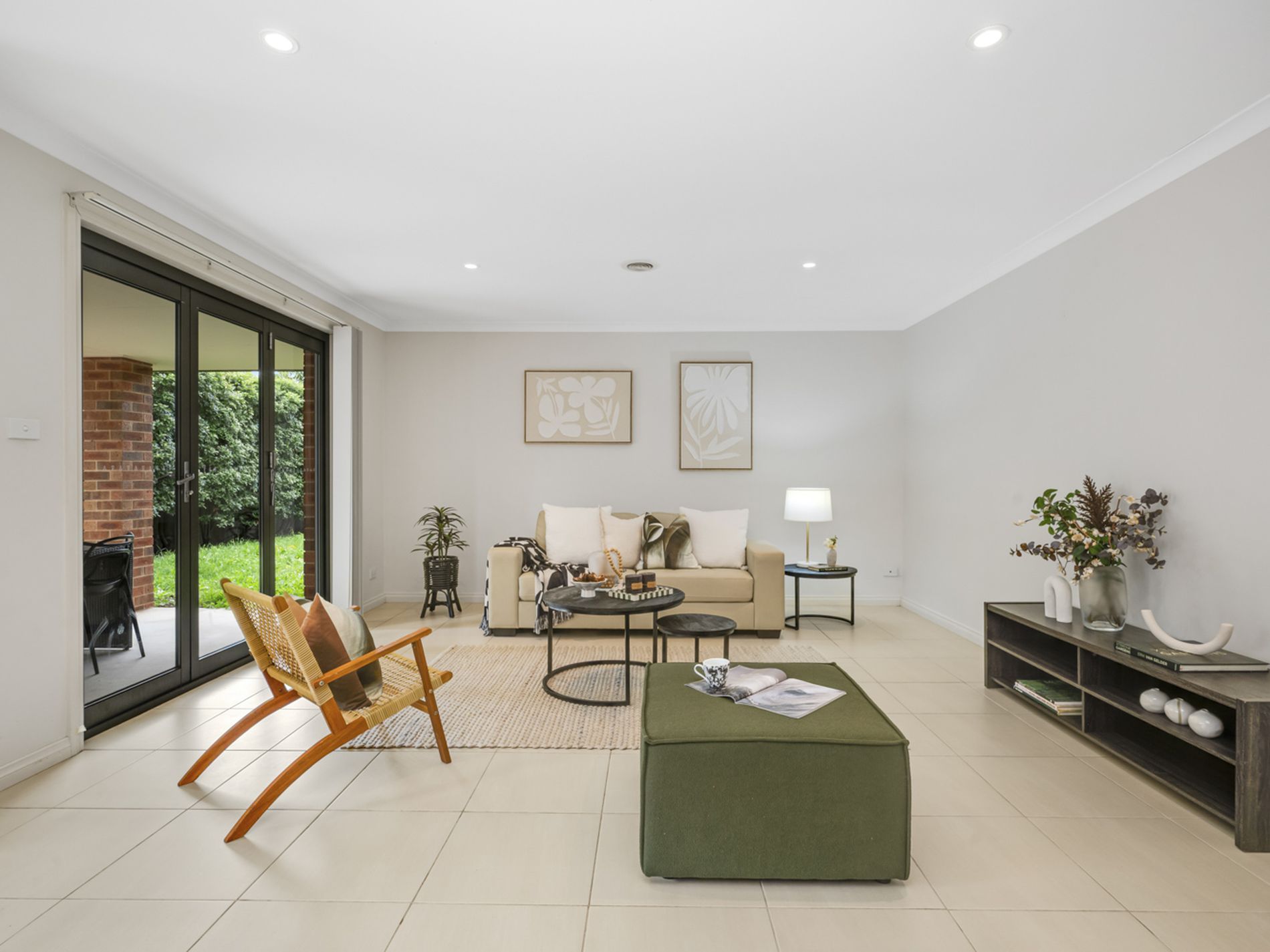 10 Nimbera Street, Harrison