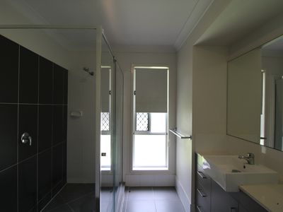 33 Hughes Road East, Dakabin