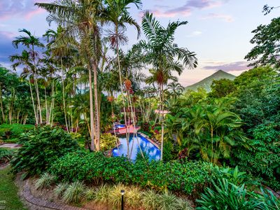 211-215 Dempsey Street, Gordonvale