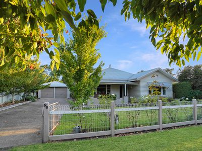 99 Wills Street, Dunkeld