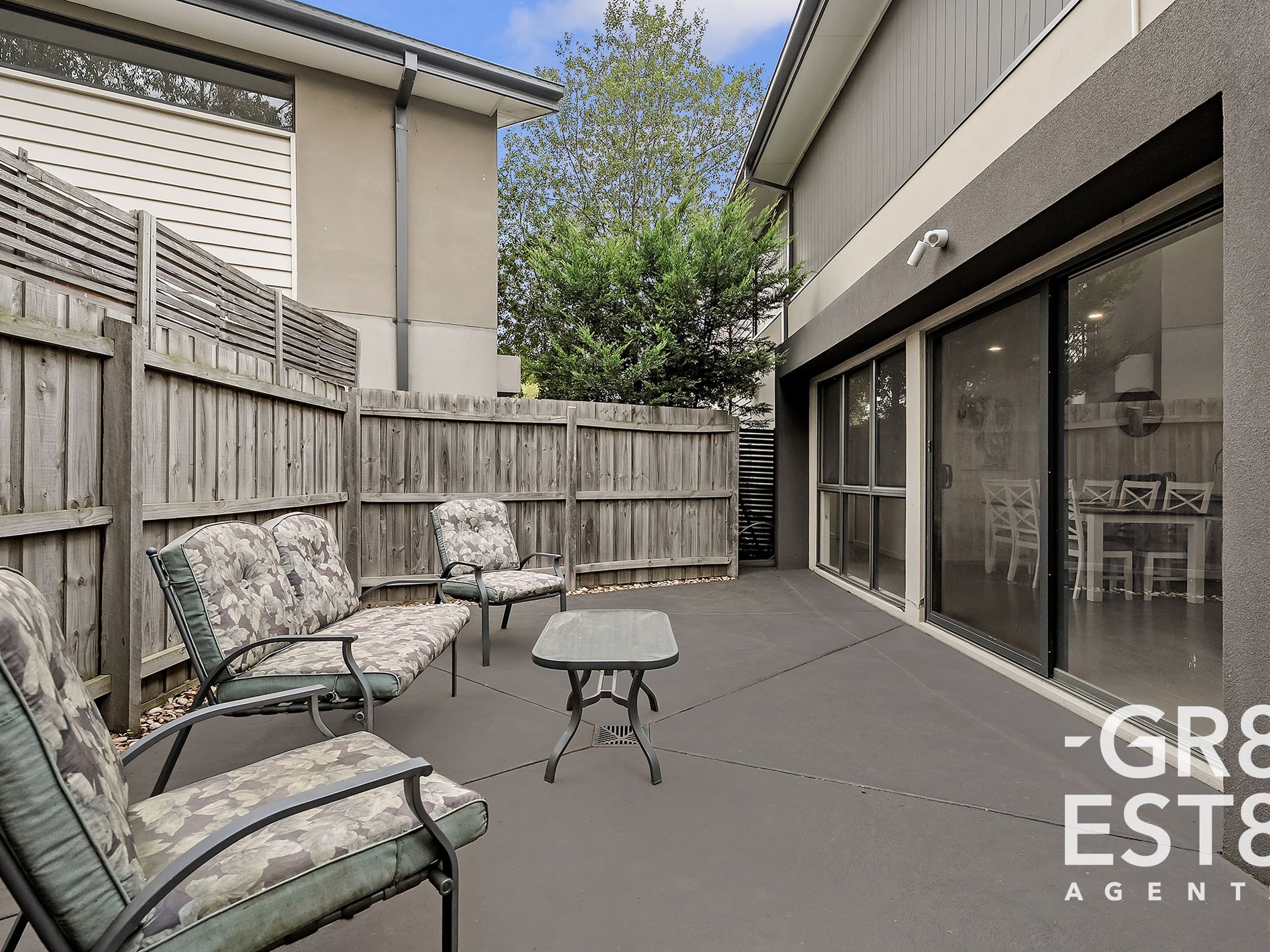 2 Nebula Lane, Cranbourne East