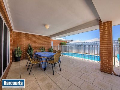 6 Jetty Loop, Yanchep