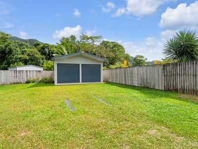 6 Lockyer Crescent, Bentley Park