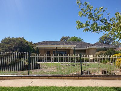 191 Neale Street, Flora Hill