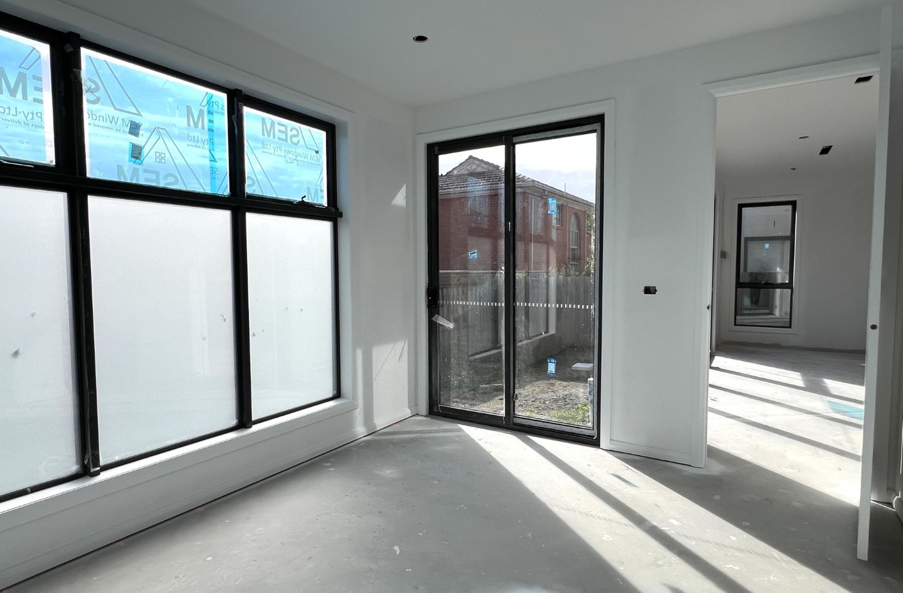 2 / 9 Lexton Road, Box Hill North