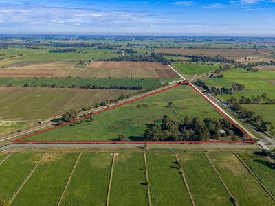 2101 McBain Road, Koyuga