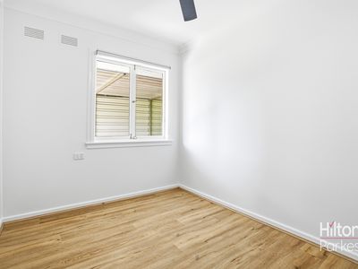 11 Bunsen Avenue, Emerton