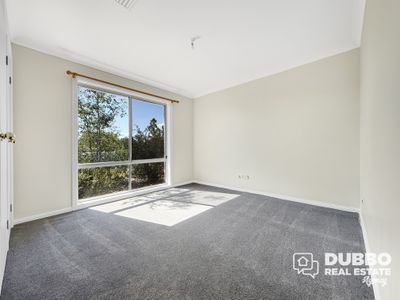 6 Furlong Street, Dubbo