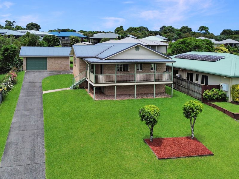 10 Carnation Street, Atherton