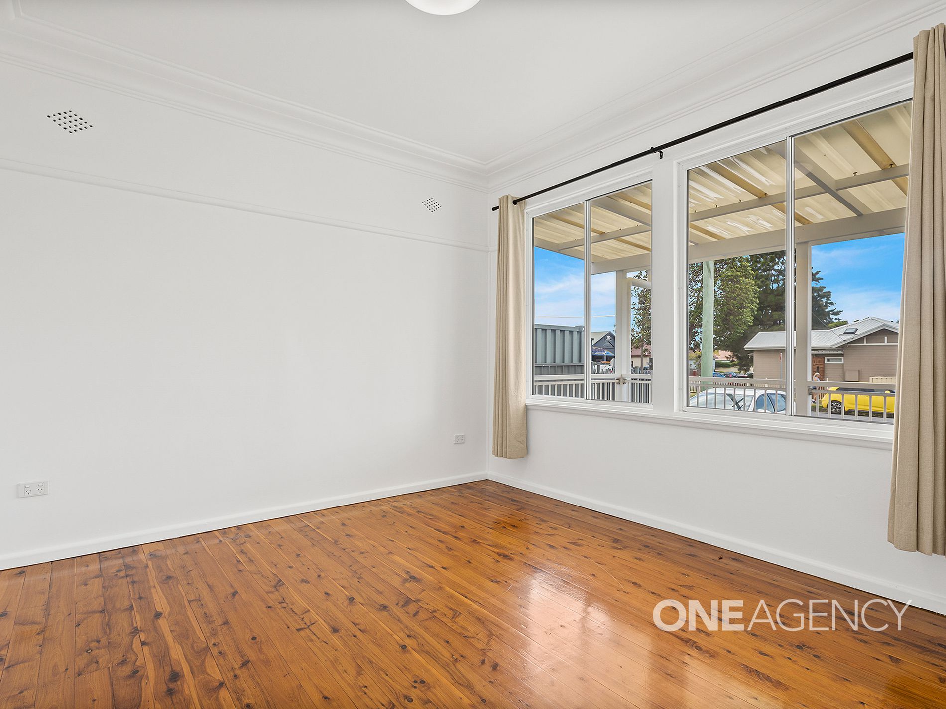 86B Auburn Street, Wollongong