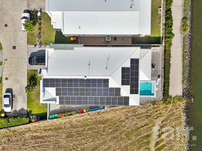 1 Lyra Avenue, Hope Island