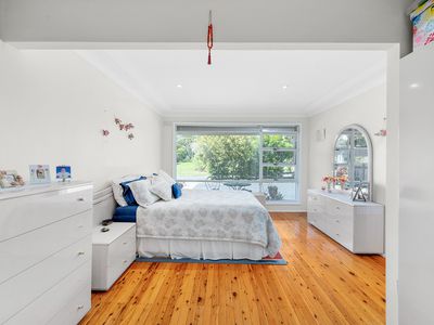 26 Yates Avenue, Dundas Valley