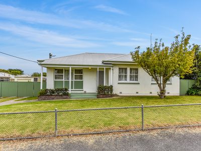 2 Holzgrefe street , Millicent