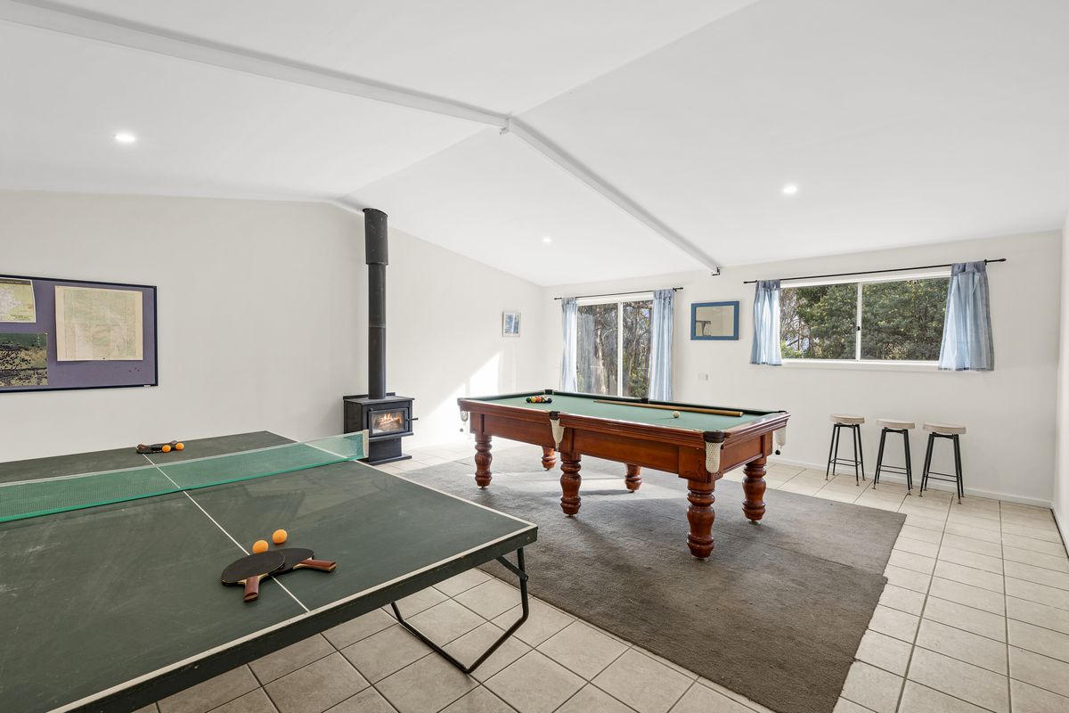 22 Hill Top Lane, Barwite