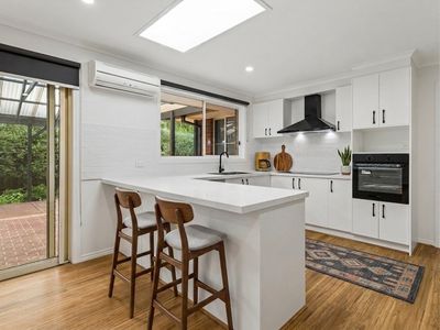 2 Little Acre Cl, Langwarrin