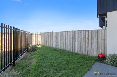 8 Belle Vista, Keilor East